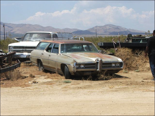 69_bonneville_wagon.01.jpg