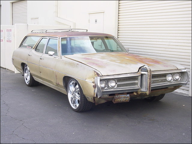 69_bonneville_wagon.56.jpg